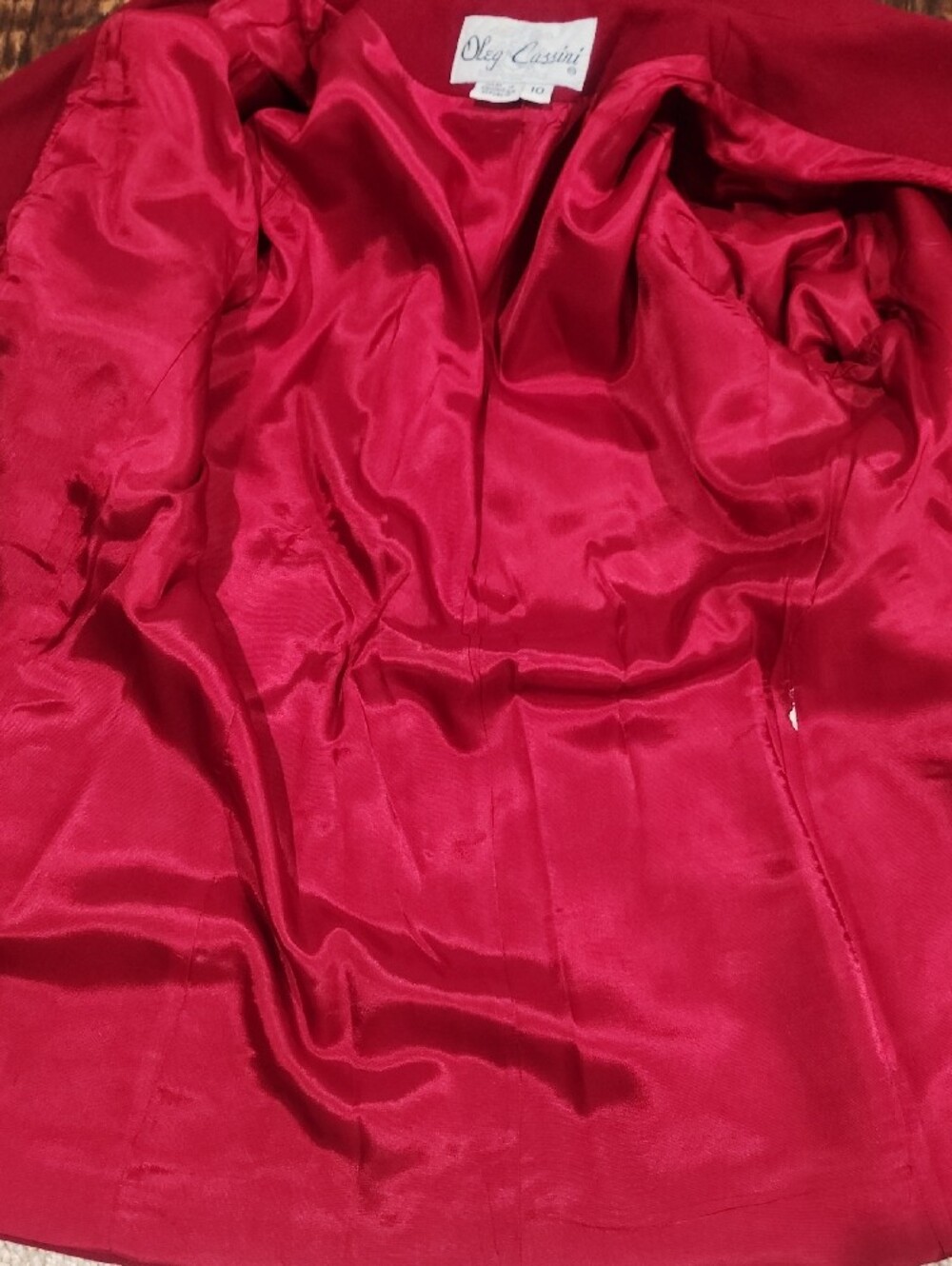 Oleg Cassini Suit - Picture 9 of 13